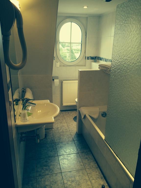 Hotel Du Herrenstein Neuwiller-les-Saverne Phòng bức ảnh